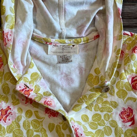 SweetHoney Hooded Ruffle Floral Button Down Long Sleeve Shirt Size 6 - Picture 4 of 5